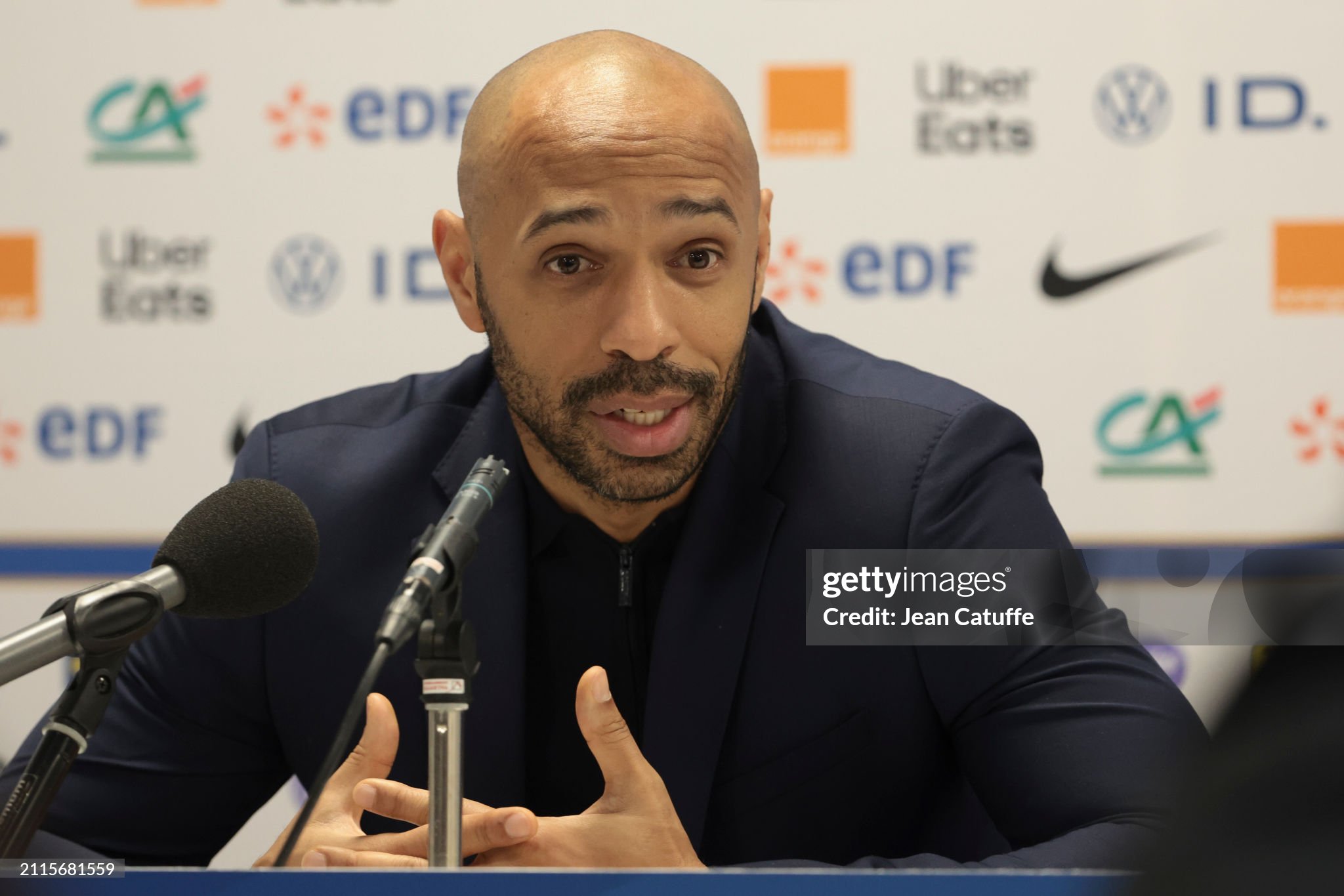 Legendary French footballer a candidate for the Wales national team coaching position