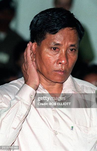 Former Khmer Rouge leader Nuon Paet in municipal court, Phnom Penh, 07 June 1999, before the handing down of his sentence, where he was found guilty...