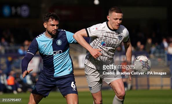 Wycombe Wanderers v Portsmouth - Sky Bet League One - Adams Park
