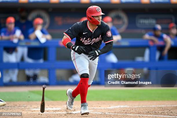 Ildemaro Vargas of the Washington Nationals runs out a single during the second inning of a spring training game against the New York Mets at Clover...