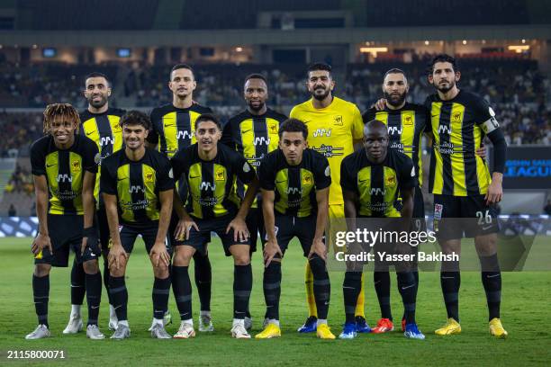 Lab Itehad Ittehad Photos and Premium High Res Pictures - Getty Images