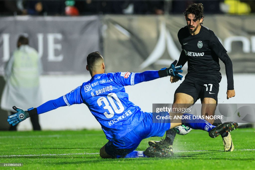 TOPSHOT-FBL-POR-LIGA-ESTRELA AMADORA-SPORTING