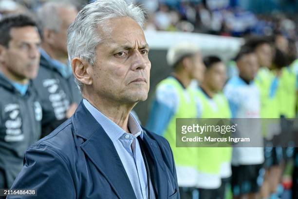 Honduras coach Reinaldo Rueda Rivera looks on during the El Salvador v Honduras - International Friendly match at Shell Energy Stadium on March 26,...