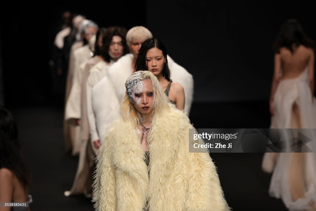 China Fashion Week AW24 Collection - Day 5