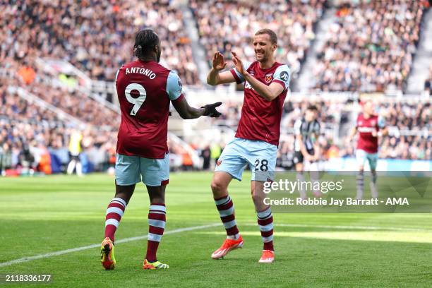 Michail Antonio of West Ham United celebrates after scoring a goal to make it 1-1 during the Premier League match between Newcastle United and West...