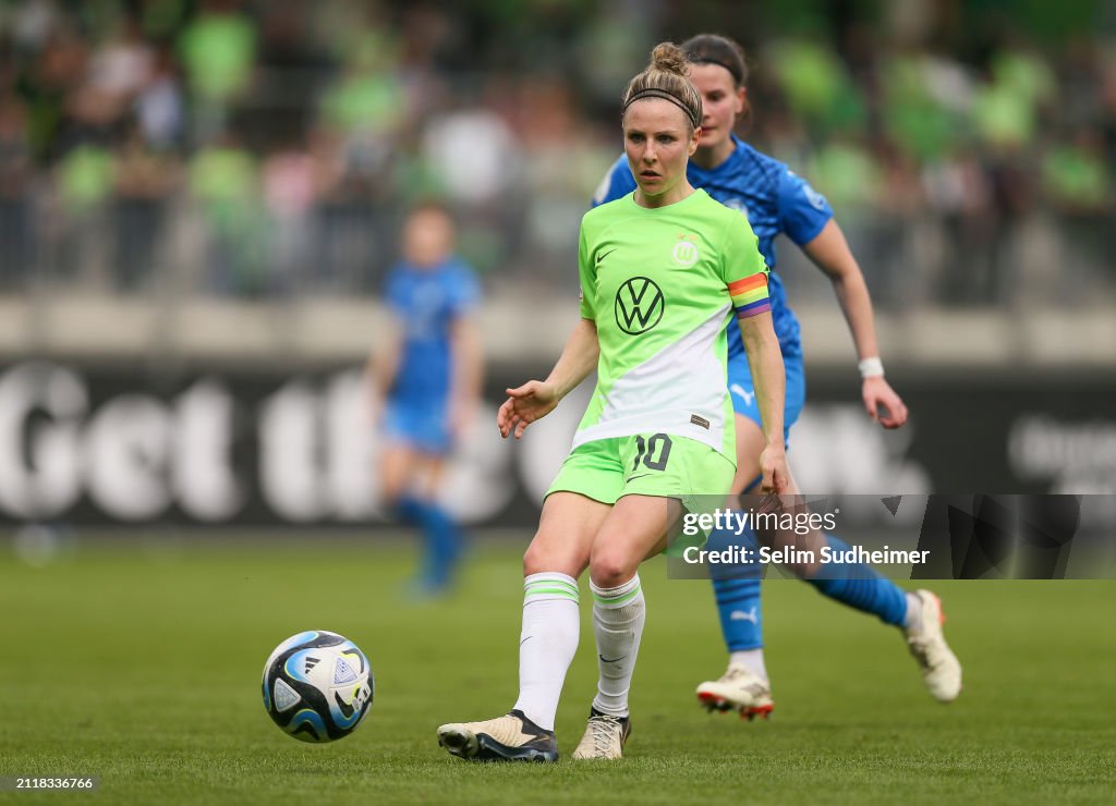 VfL Wolfsburg v SGS Essen - Women's DFB Cup Semifinal