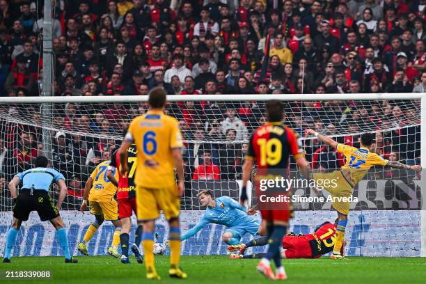 Jesus Reinier of Frosinone scores a goal during the Serie A TIM match between Genoa CFC and Frosinone Calcio at Stadio Luigi Ferraris on March 30,...