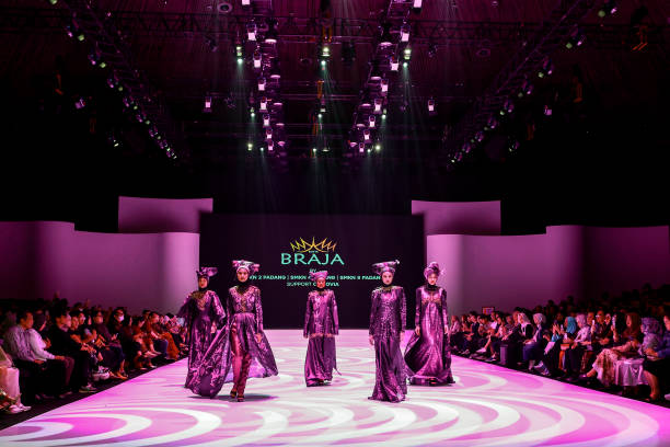 IDN: Indonesia Fashion Week 2024 - Day 2