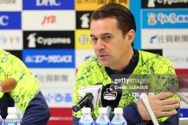 Head coach Massimo Ficcadenti of Sagan Tosu pr the J.League J1 match between Sagan Tosu and Shimizu S-Pulse at Best Amenity Stadium on May 5, 2018 in...