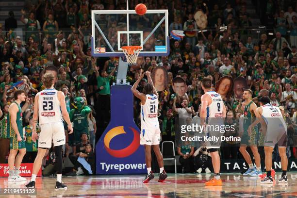 Ian Clark of United shoots in the final minute during game four of the NBL Championship Grand Final Series between Tasmania JackJumpers and Melbourne...