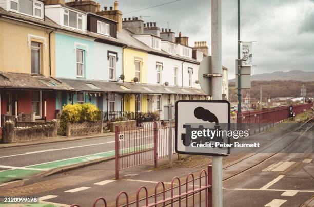 the ffestiniog and welsh highland railway at porthmadog, wales, uk - welsh culture stock pictures, royalty-free photos & images