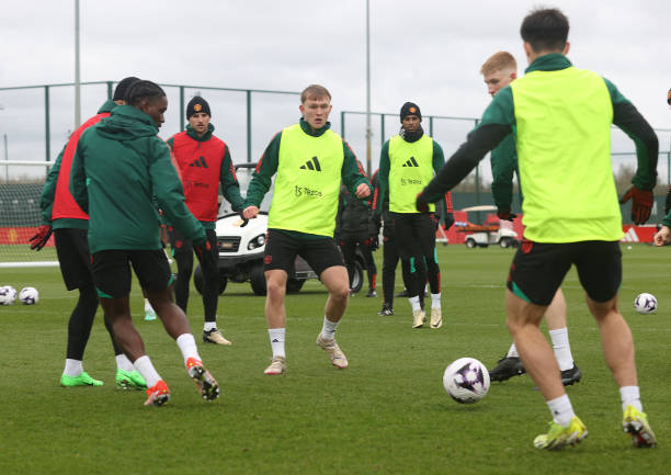 GBR: Manchester United Training Session