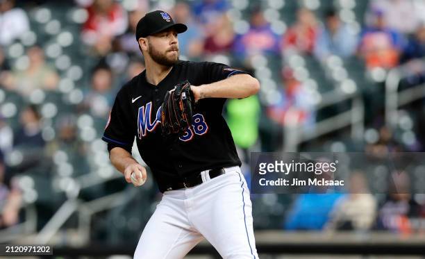 Tylor Megill of the New York Mets in action against the Philadelphia Phillies at Citi Field on September 30, 2023 in New York City. The Mets defeated...