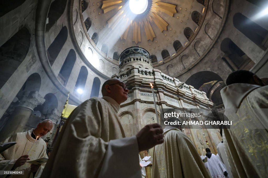 TOPSHOT-PALESTINIAN-ISRAEL-RELIGION-CHRISTIANITY-EASTER