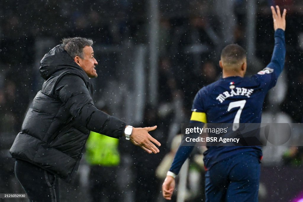 Luis Enrique denies being insulted by Mbappé: 'Lies are being spread'