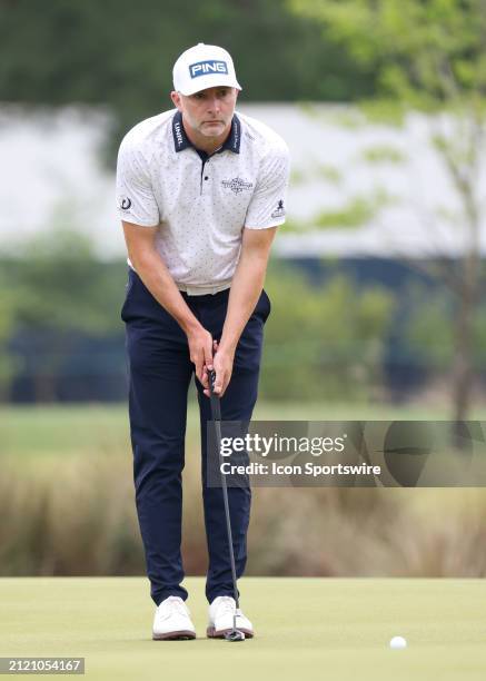 David Skinns studies his putt on 1 green during the final round of the PGA Texas Children's Houston Open at Memorial Park Golf Course on March 31,...