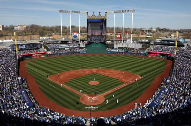 How to Watch Twins vs. Royals: TV Channel & Live Stream - March 30