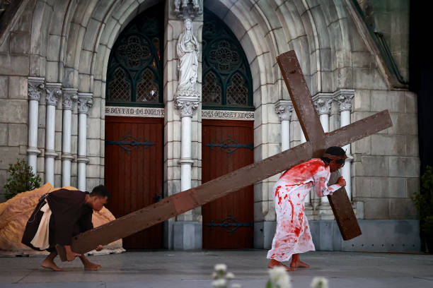 IDN: Indonesian Catholics Celebrate Good Friday