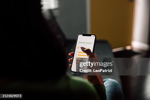 Online reviews on mobile app Online reviews on mobile app