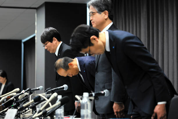 JPN: Kobayashi Pharma Press Conference On Benikoji Supplement