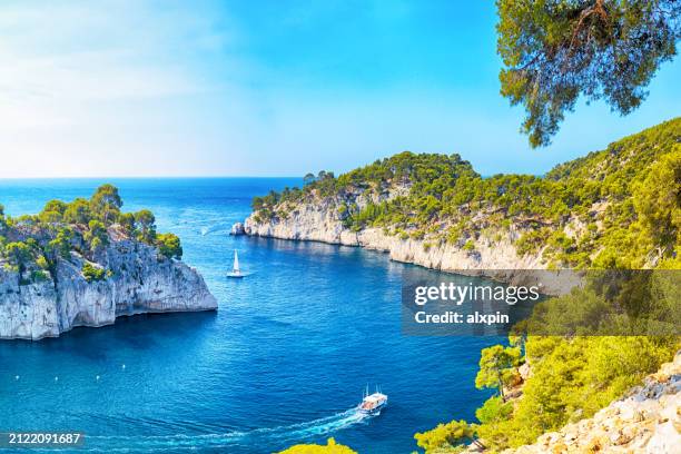 calanques of marseille in france - cote dazur - fotografias e filmes do acervo