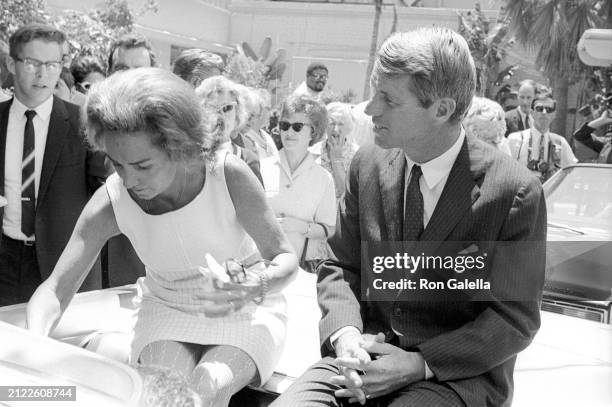 Married American couple socialite Ethel Kennedy and politician & US Senator Robert F Kennedy attends a 'Clergy For Kennedy' rally at the Ambassador...