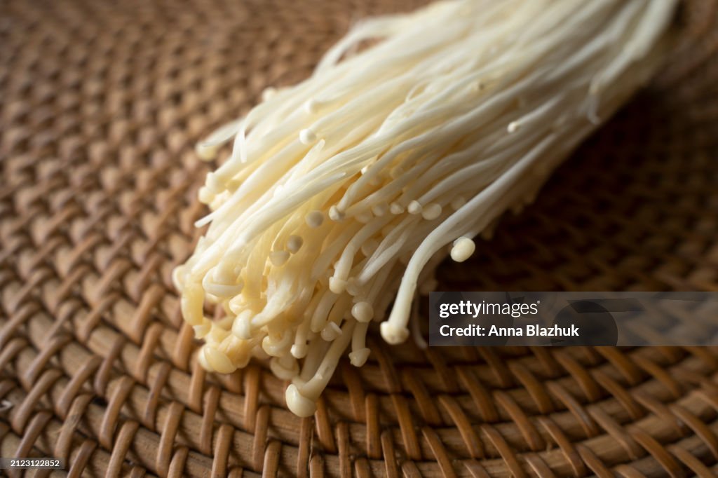 Enokitake mushrooms (Flammulina filiformis)