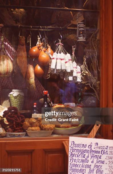 Cook Store Window Display 921 Deli Window Stock Photos, High-Res Pictures, and Images - Getty Images
