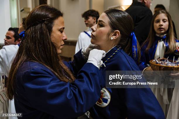 Several people prepare for the procession of the Christ of Medinaceli, on 29 March, 2024 in Madrid, Spain. This Good Friday procession is organized...