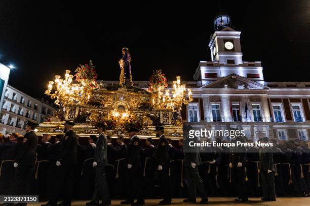 Dozens of people during the procession of the Christ of Medinaceli at Puerta del Sol, on 29 March, 2024 Madrid, Spain. This Good Friday procession is...