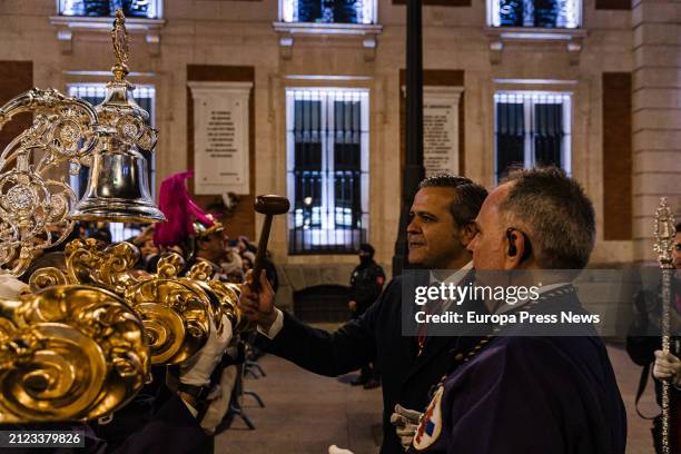 The Minister of Housing, Transport and Infrastructure of the Community of Madrid, Jorge Rodrigo Dominguez, giving the order to lift the throne during...