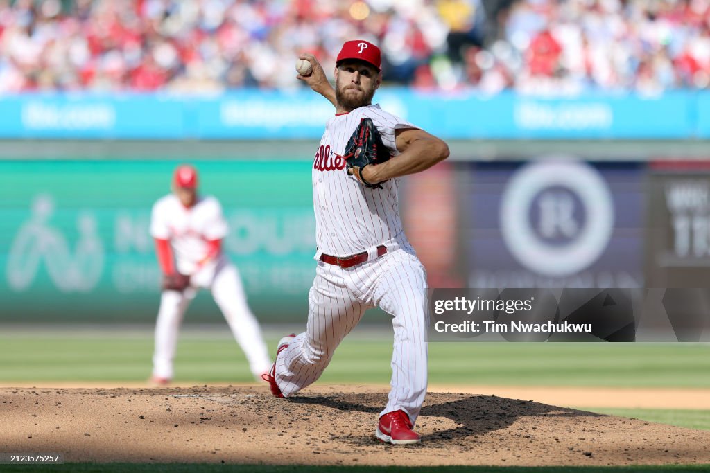 Atlanta Braves v Philadelphia Phillies