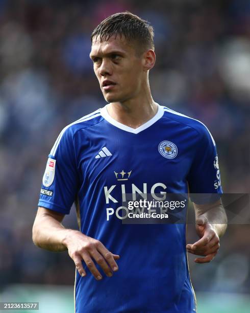 Vestergaard 7,177 Jannik Vestergaard Soccer Stock Photos, High-Res Pictures, and ...