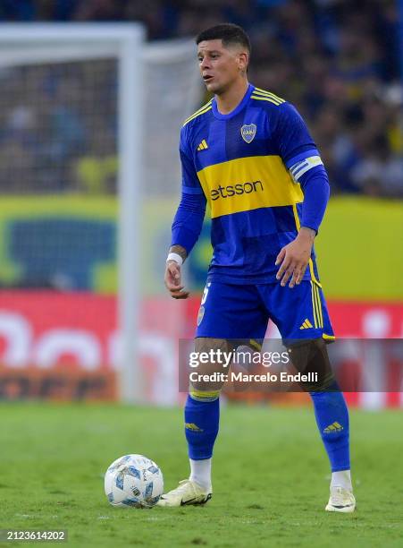 Marcos Rojo of Boca Juniors drives the ball during a group B match between Boca Juniors and San Lorenzo at Estadio Alberto J. Armando on March 30,...