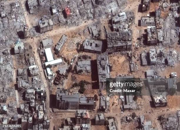 Maxar closeup satellite imagery AFTER the damage in and around the al Shifa Hospital complex following more than two weeks of intense fighting in...