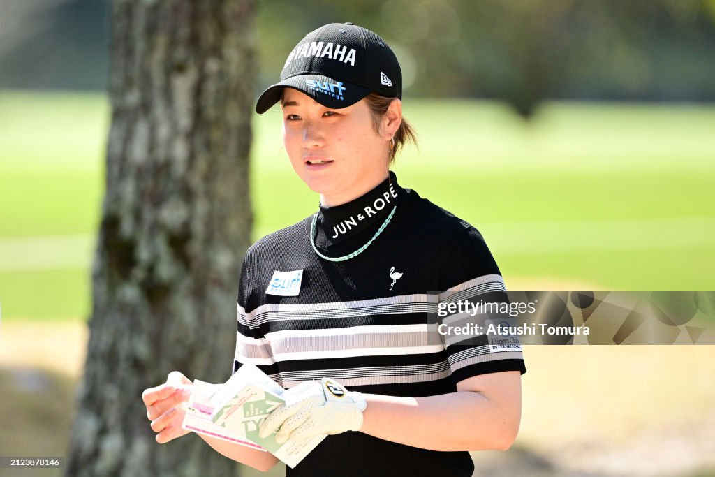YAMAHA Ladies Open Katsuragi - Round Two