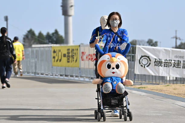 JPN: Tochigi SC v V-Varen Nagasaki - J.LEAGUE MEIJI YASUDA J2