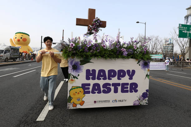 KOR: Seoul Holds 2024 Korea Easter Parade