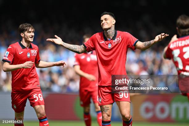 Gianluca Scamacca of Atalanta BC celebrates after scoring his side second goal during the Serie A TIM match between SSC Napoli and Atalanta BC at...