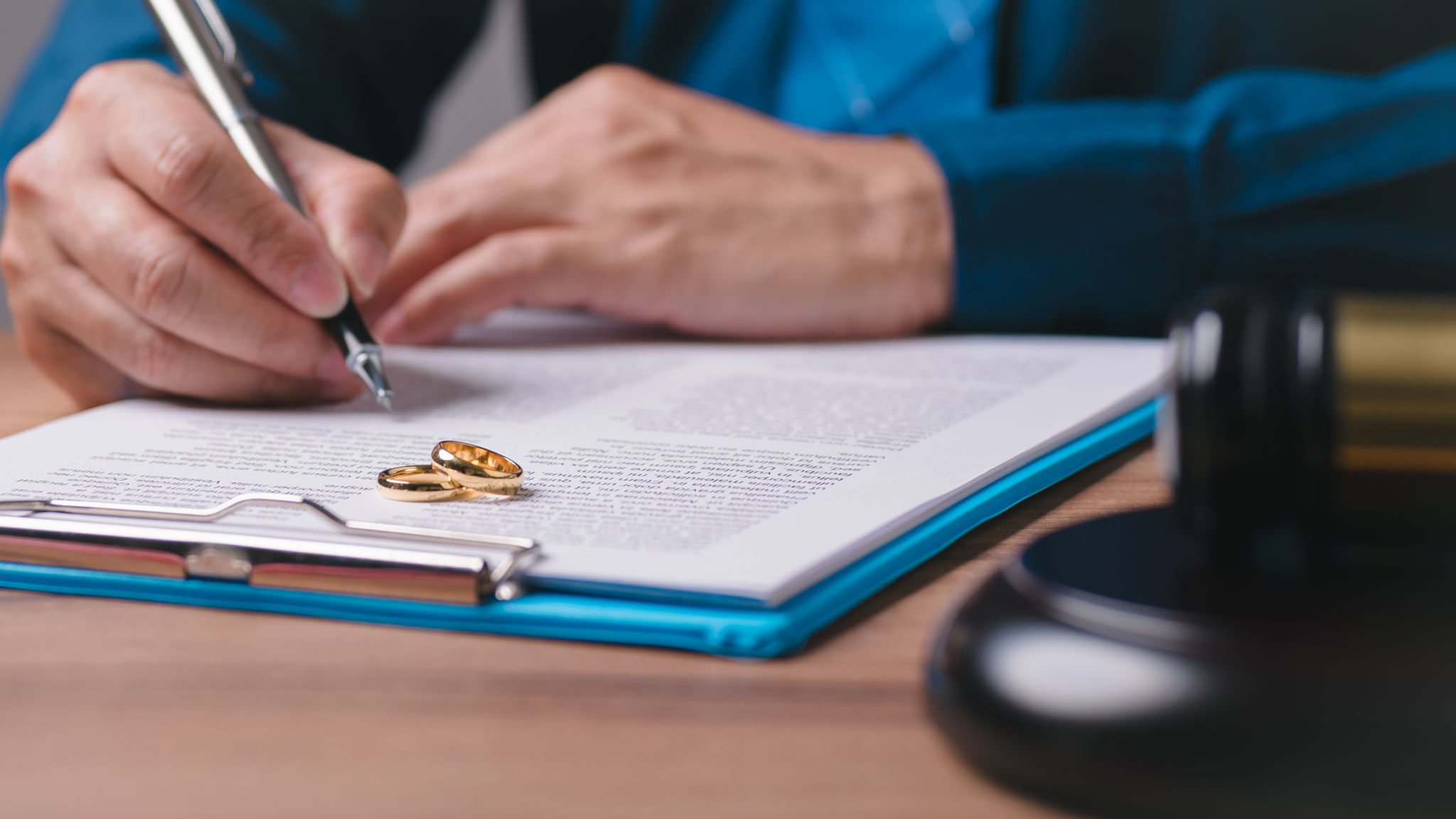 becoming a notary