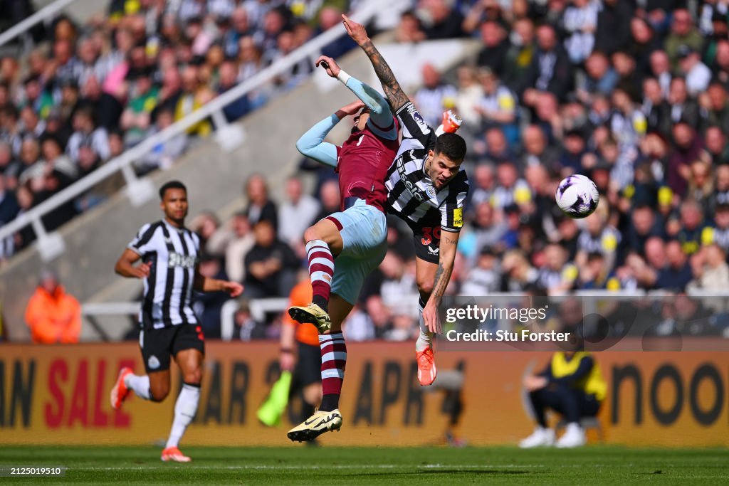 Newcastle United v West Ham United - Premier League