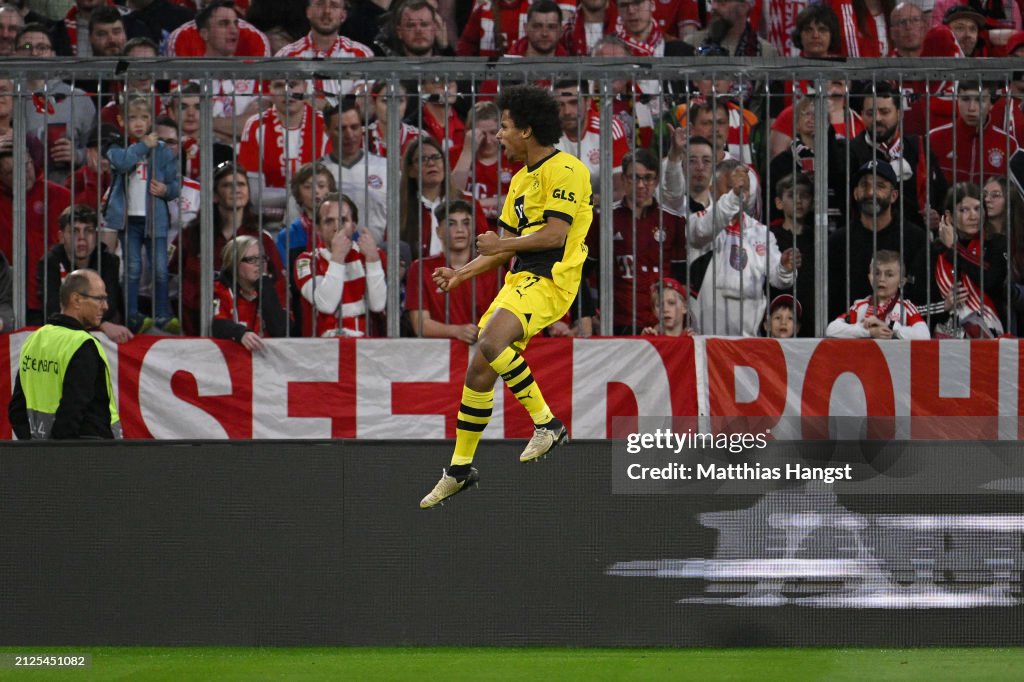 FC Bayern München v Borussia Dortmund - Bundesliga