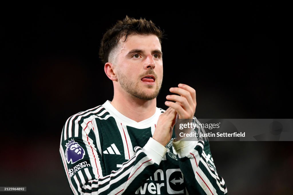 Brentford FC v Manchester United - Premier League