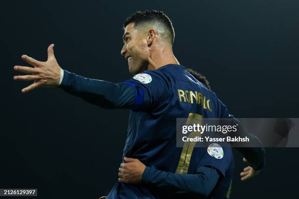 Ghareeb 256 Abdulrahman Ghareeb Photos & High Res Pictures - Getty Images