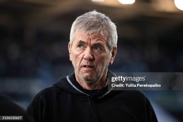 Dirk Schuster before the DFB cup semifinal match between 1. FC Saarbrücken and 1. FC Kaiserslautern at Ludwigsparkstadion on April 2, 2024 in...