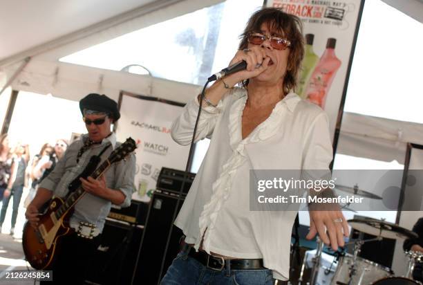 ‎David Johansen of New York Dolls performs at the Rachael Ray party during SXSW 2009 at Stubbs Bar-B-Que on March 21, 2009 in Austin, Texas.