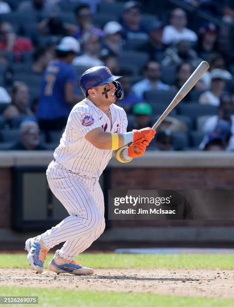 Francisco Alvarez of the New York Mets in action against the Seattle Mariners at Citi Field on September 03, 2023 in New York City. The Mets defeated...