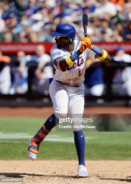 Ronny Mauricio of the New York Mets in action against the Seattle Mariners at Citi Field on September 03, 2023 in New York City. The Mets defeated...