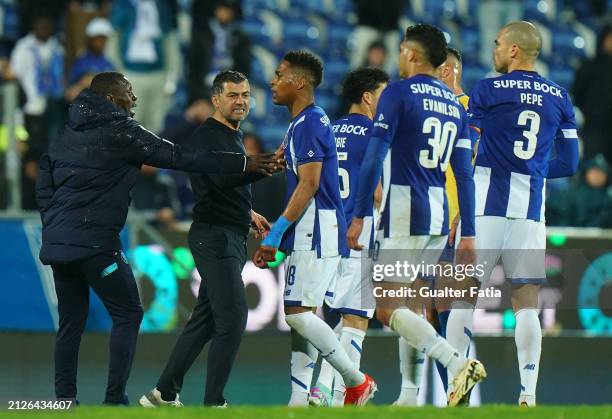 Wendell of FC Porto reaction to the result at the end of the Liga Portugal Betclic match between GD Estoril Praia and FC Porto at Estadio Antonio...
