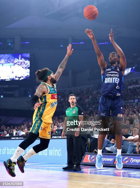 Ian Clark of United shoot during game five of the NBL Championship Grand Final Series between Melbourne United and Tasmania JackJumpers at John Cain...